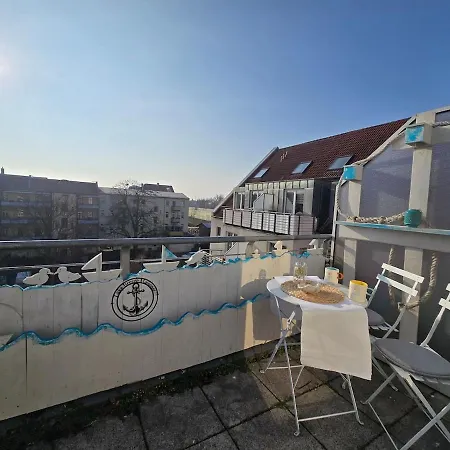 Lake Breeze Maisonette *