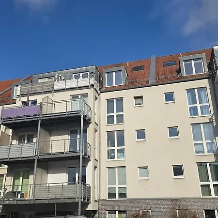 Lake Breeze Maisonette